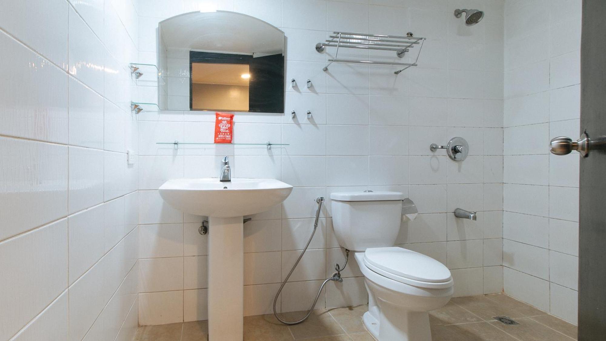 Reddoorz At Kassel Residences Paranaque Paranaque City Esterno foto