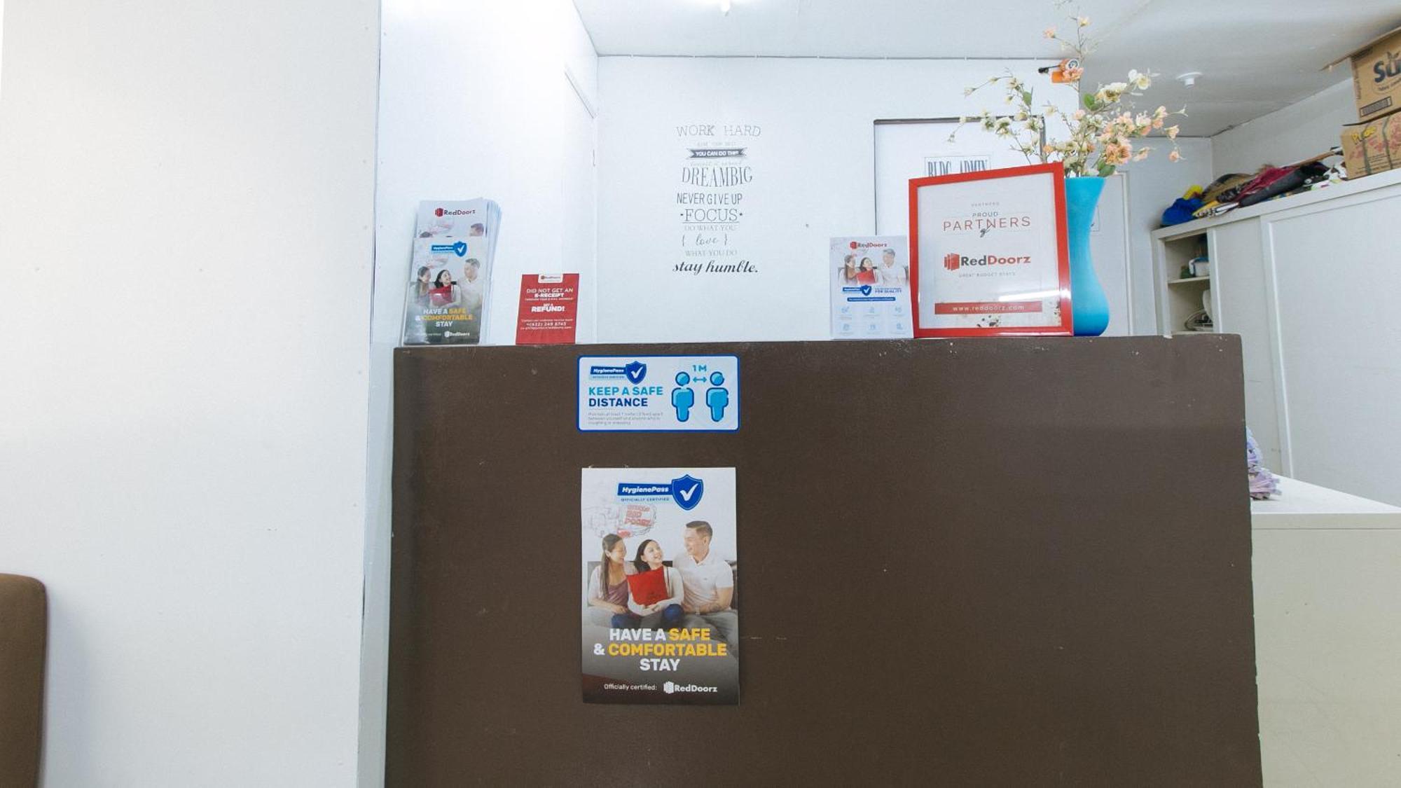 Reddoorz At Kassel Residences Paranaque Paranaque City Esterno foto